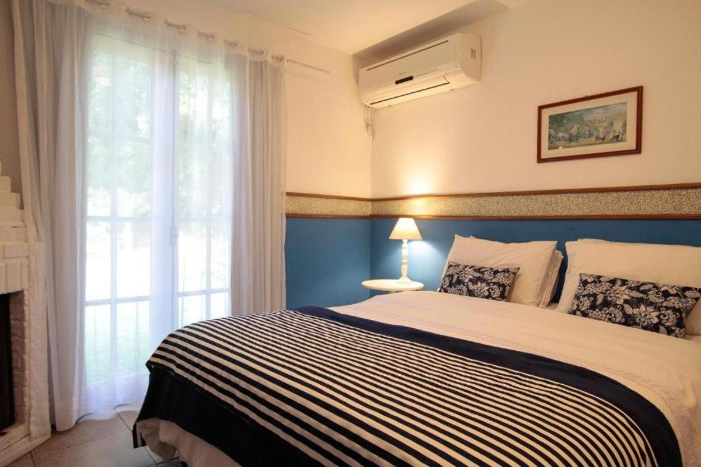 Hotel Pequena Suecia Penedo  Zimmer foto