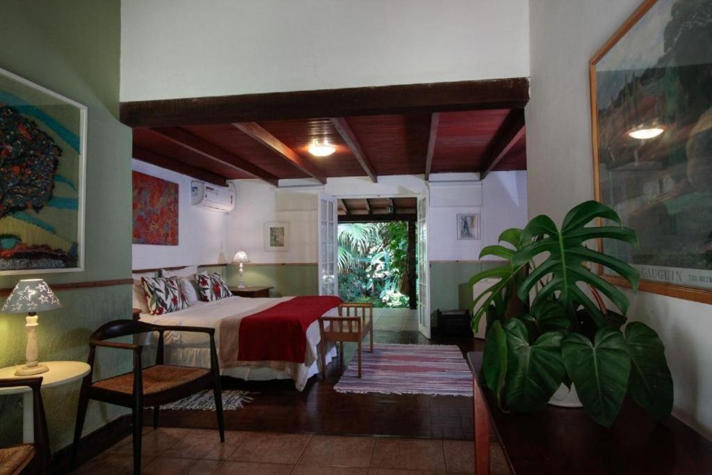 Hotel Pequena Suecia Penedo  Zimmer foto