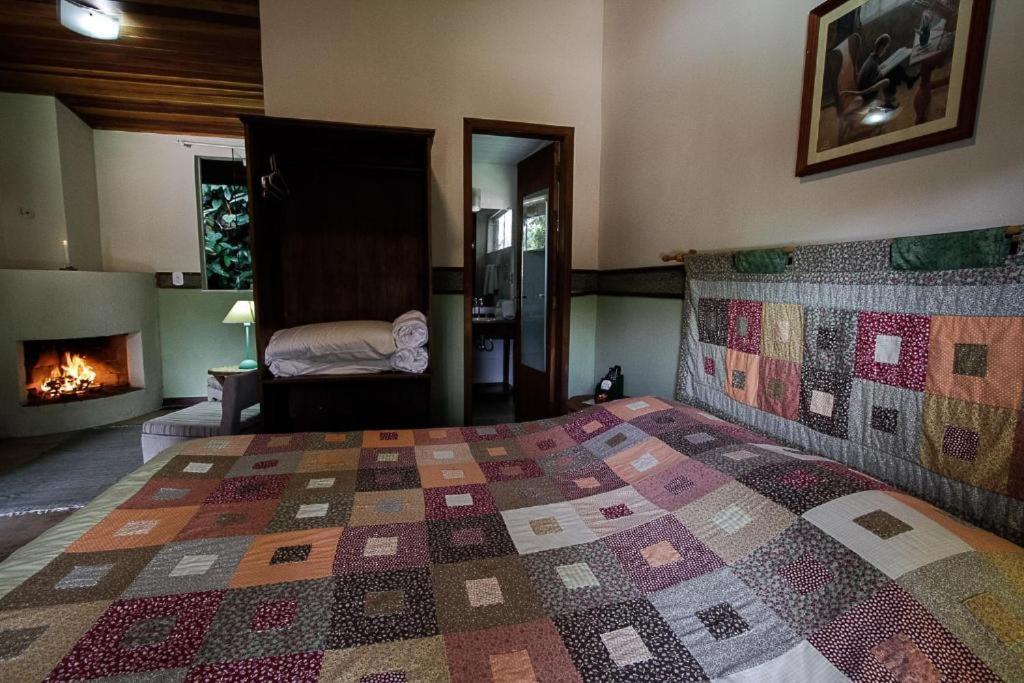 Hotel Pequena Suecia Penedo  Zimmer foto