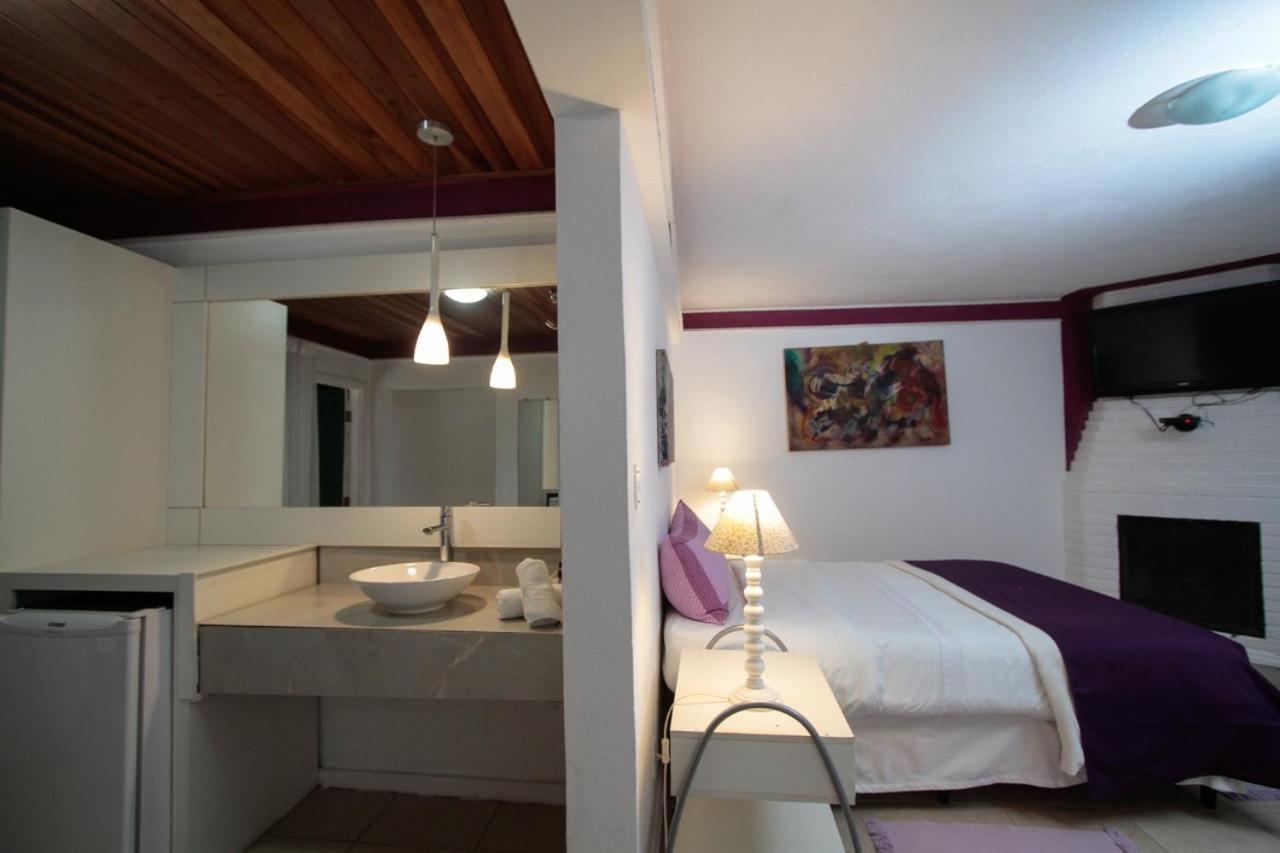 Hotel Pequena Suecia Penedo  Zimmer foto